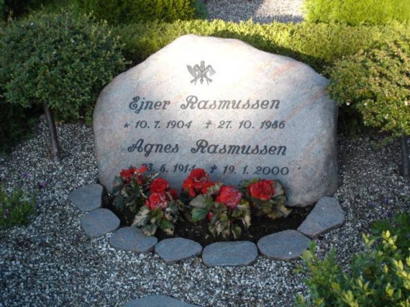 Ejner  Rasmussen.jpg